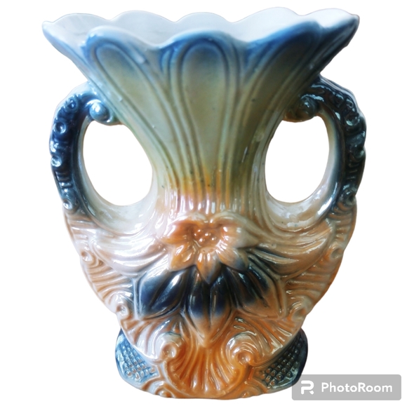 Lusterware Brazilian Vase - Picture 2 of 6